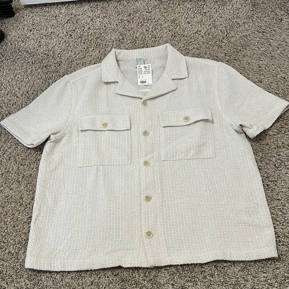 H&M Off-White Textured Button-Up Shirt